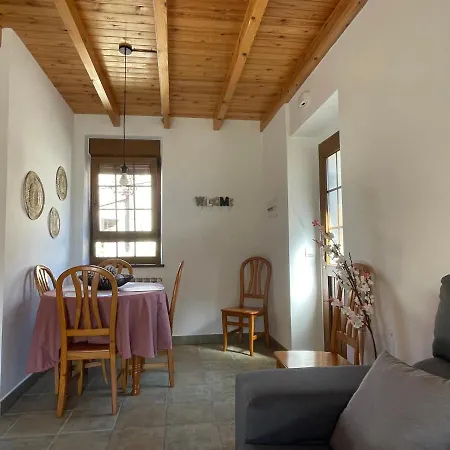 La Casa Del Reloj Los Espejos de la Reina