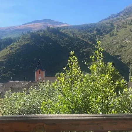 La Casa Del Reloj Chalet Los Espejos de la Reina