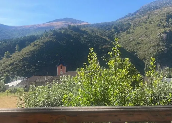 La Casa Del Reloj Шале Los Espejos de la Reina